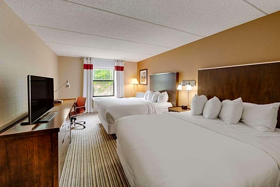 The Crossroads Hotel - Newburgh