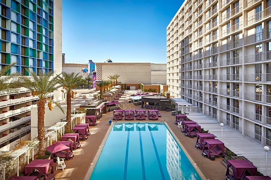 Harrah's Las Vegas Hotel & Casino