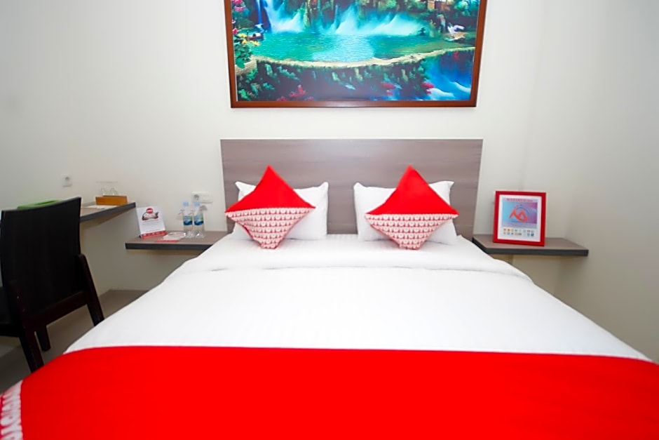 OYO 251 The Maximus Inn Hotel