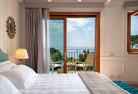 Prestige Deluxe Room