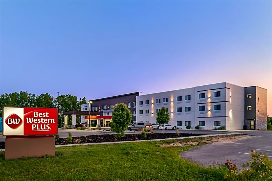 Best Western Plus Wayland Hotel