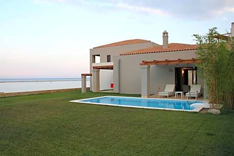 Suite with Private Pool