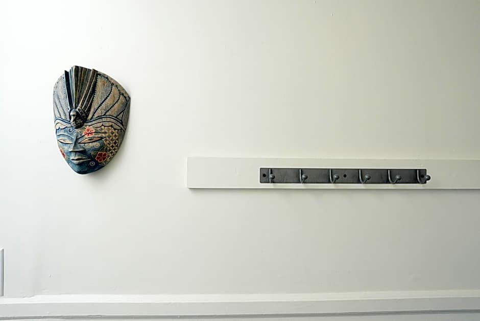 Ocean Island Inn | Backpackers | Suites