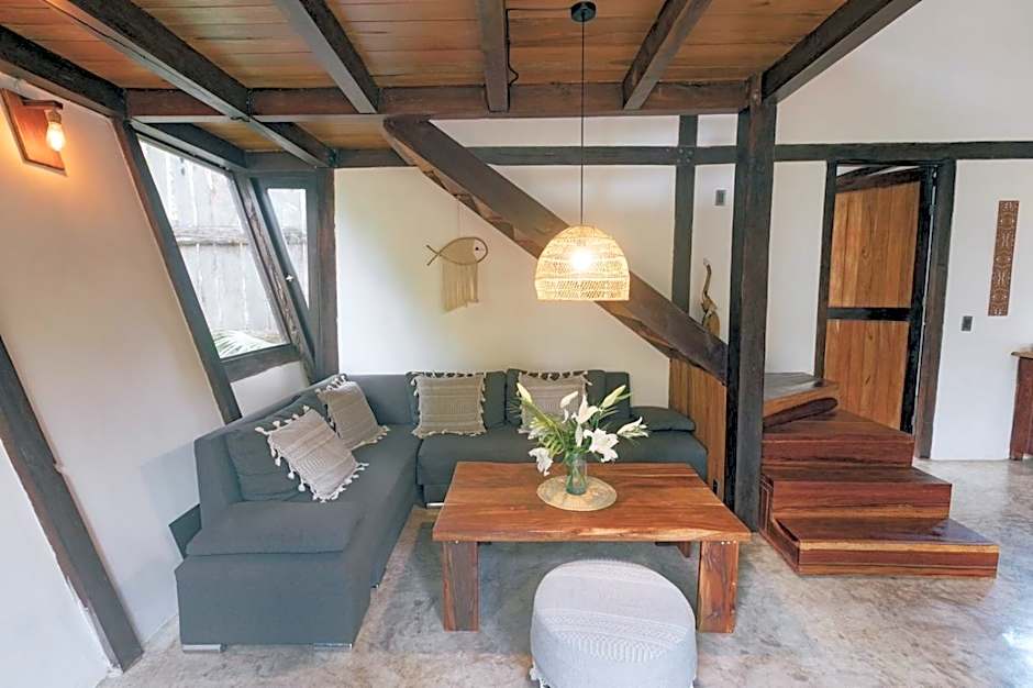 Nahouse Jungle Lodges