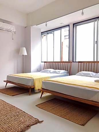 Economy Quadruple Room