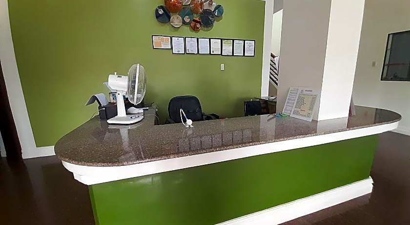 Adelaida Pensionne Hotel