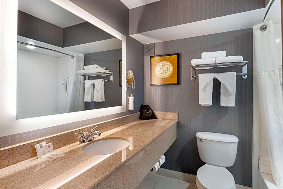 Best Western Premier Richmond City Gateway