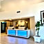 Holiday Inn Express & Suites Tracy By IHG