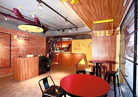 Backpackers Hostel Ximen