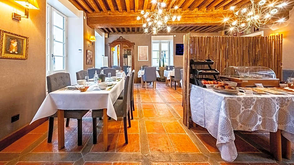 Logis Hotel De La Cote D'or