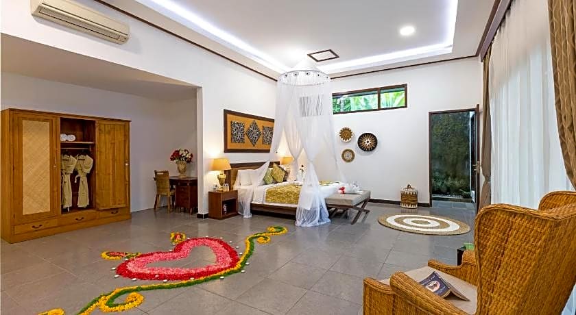 Ubud Raya Villa