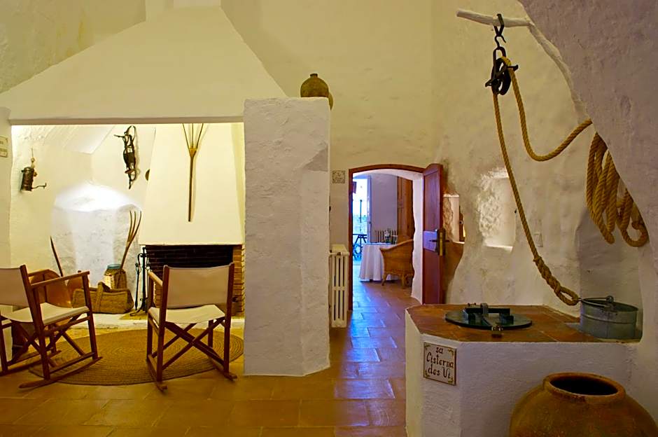Alcaufar Vell Hotel Rural & Restaurant