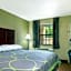 Super 8 by Wyndham Ruston