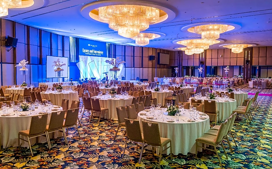 Limketkai Luxe Hotel