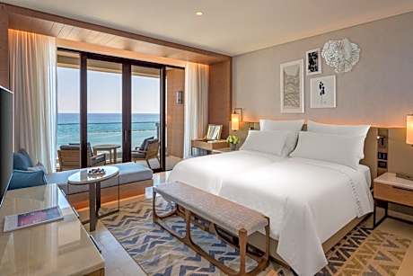 Deluxe Grand Sea View Room