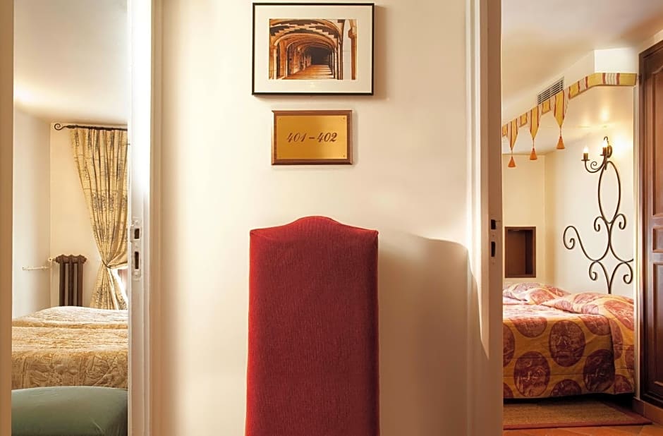 Castex Hotel