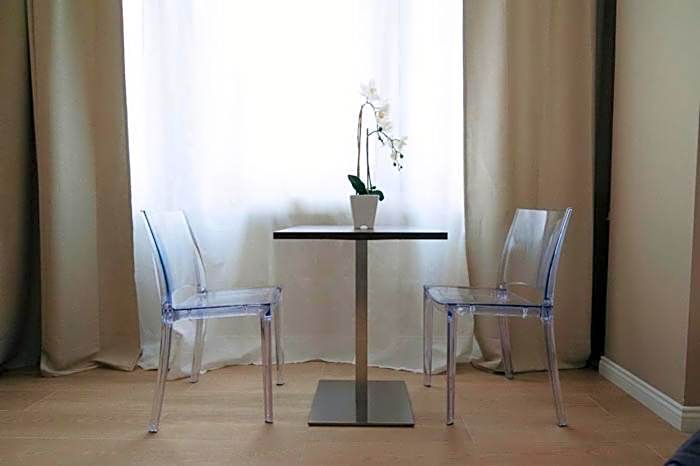 Les Suites Bari BED AND BREAKFAST