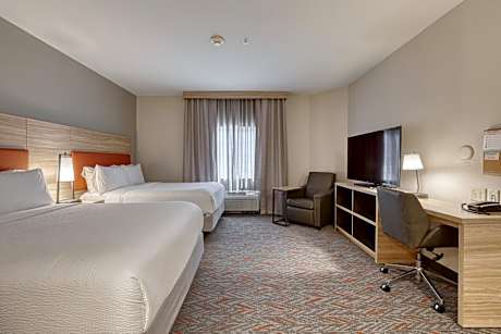 Studio Suite with Two Queen Beds