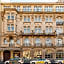 Hotel Monopol - Central Station