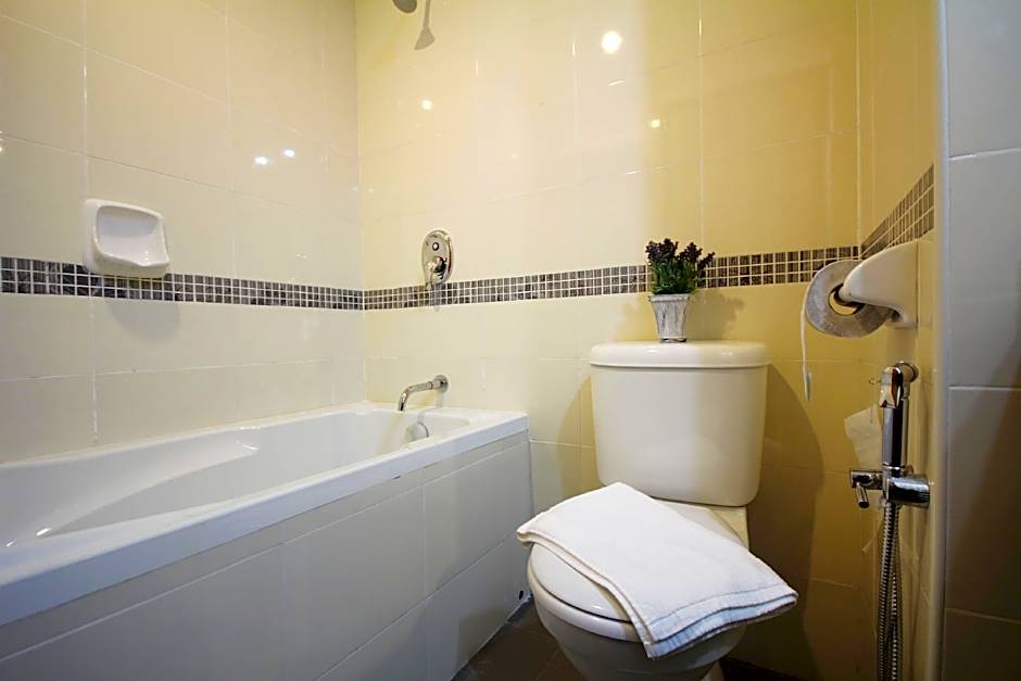 Aroma Hotel