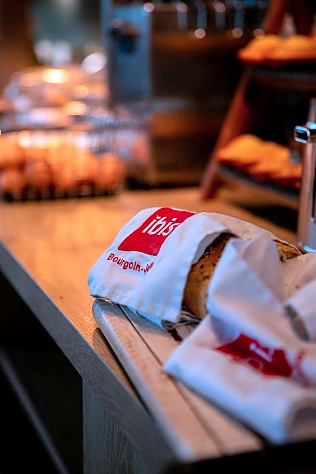 Ibis Bourgoin Jallieu Medipole