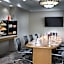 DoubleTree By Hilton Chicago - Oak Brook