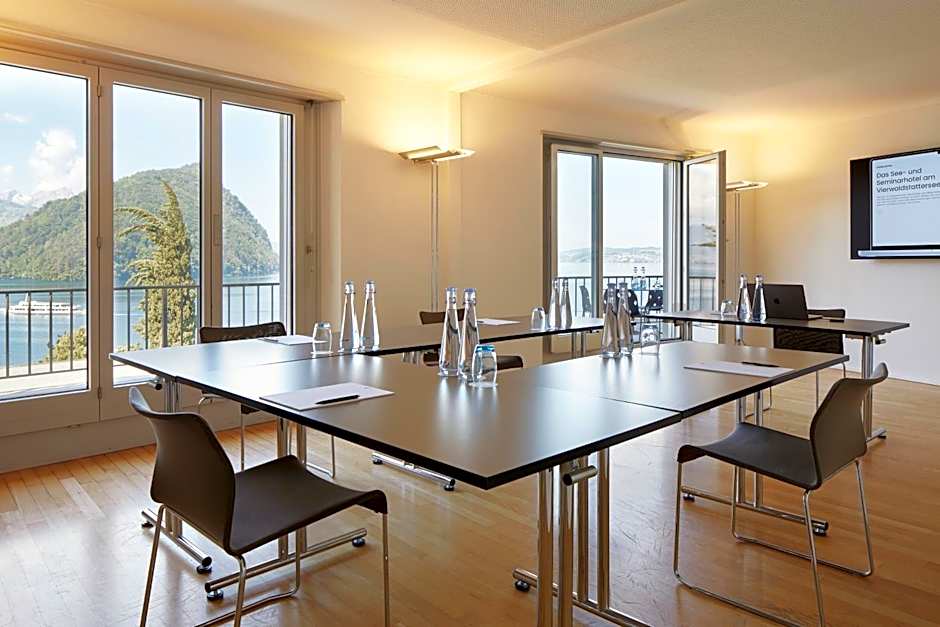 See- und Seminarhotel FloraAlpina Vitznau