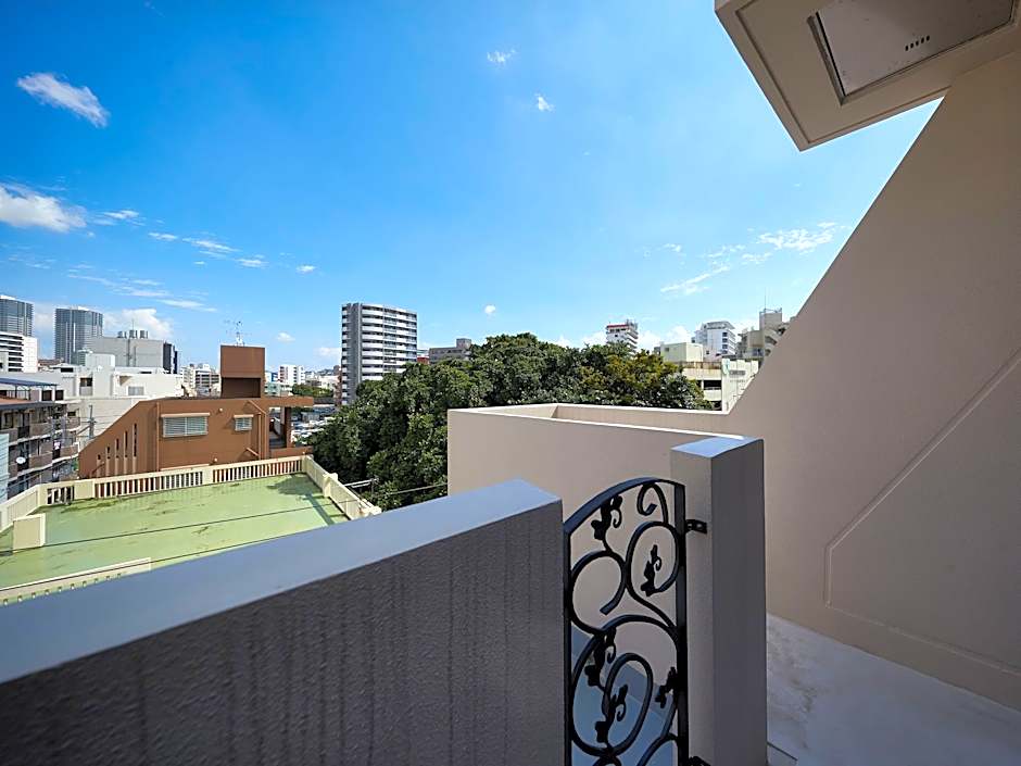 Tenpoint Hotel OKOU