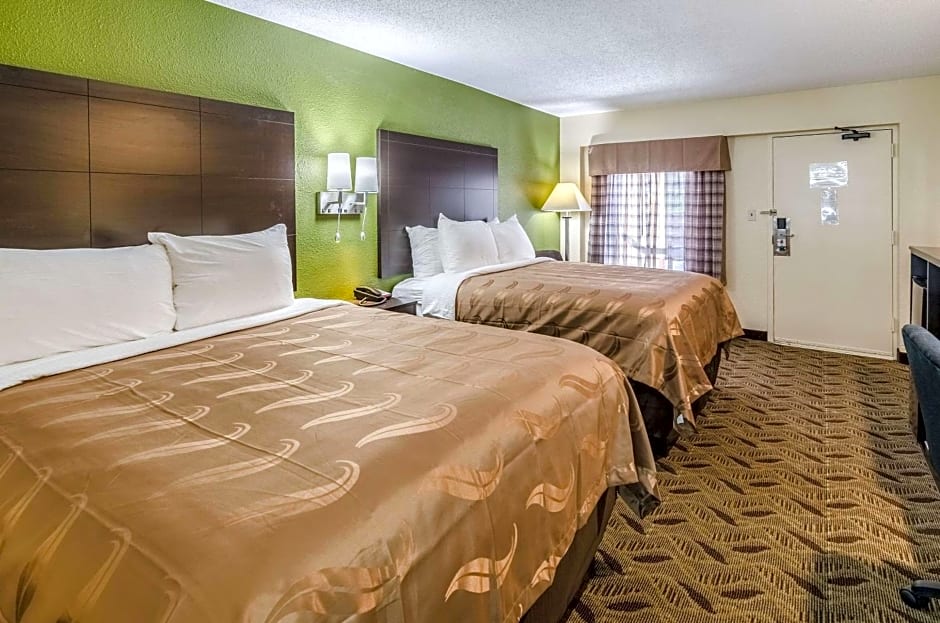 Quality Inn Roanoke-Tanglewood