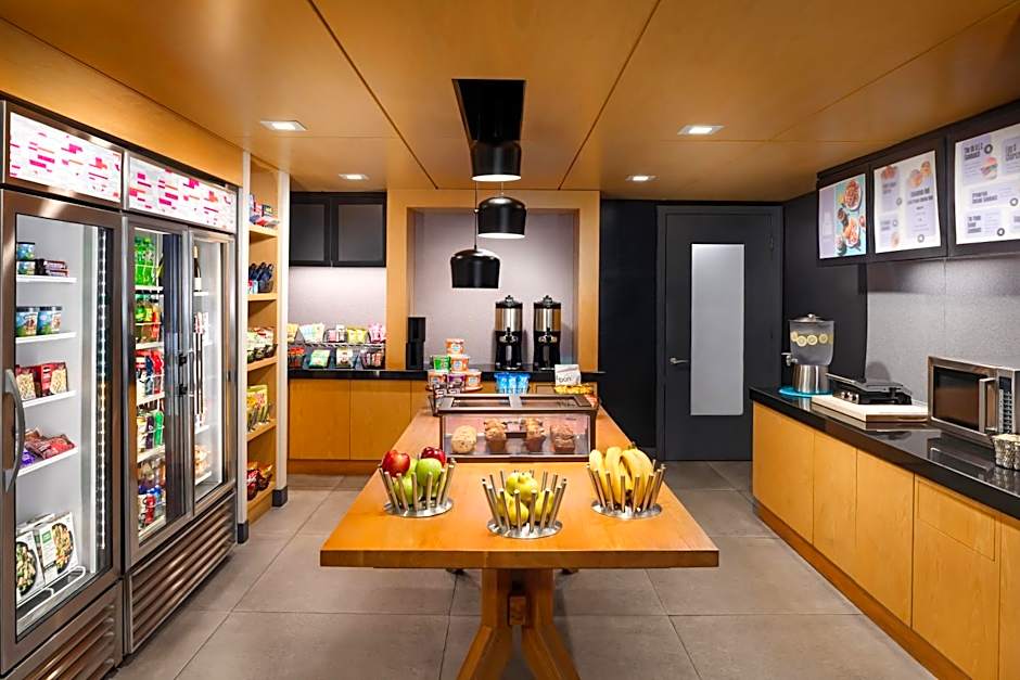 Aloft by Marriott Miami - Brickell