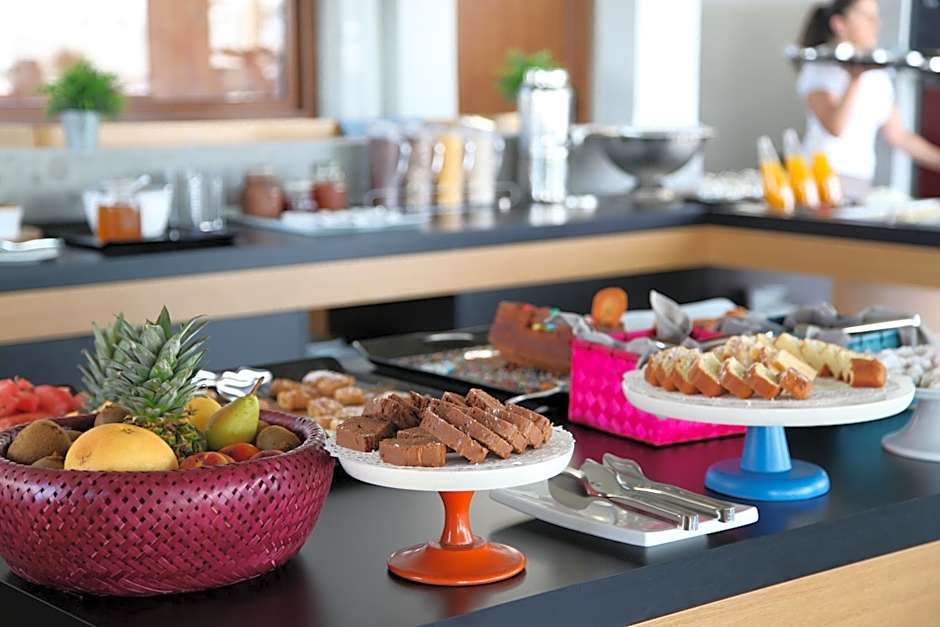 Thalatta Seaside Hotel