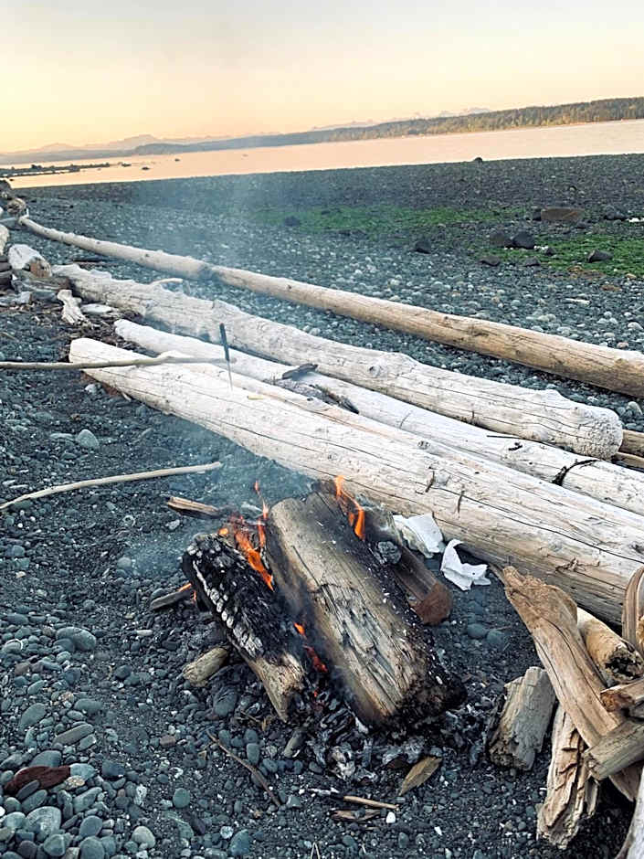 Anchor Inn and Suites