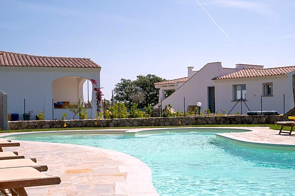 ENAJA - Luxury Retreat