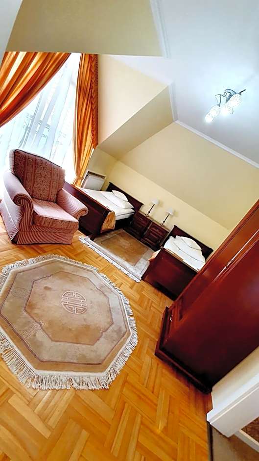BTHouse, Pokoje Gościnne