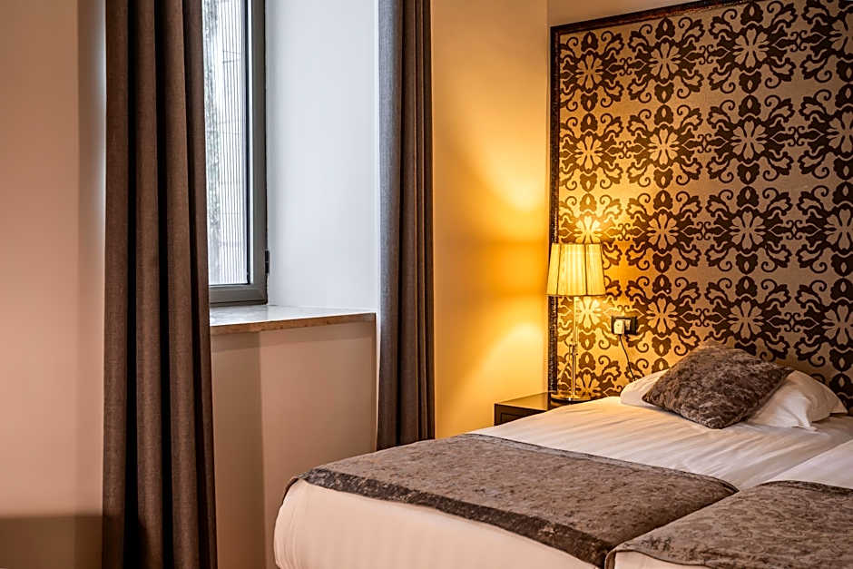 Notre Dame Center Guest House