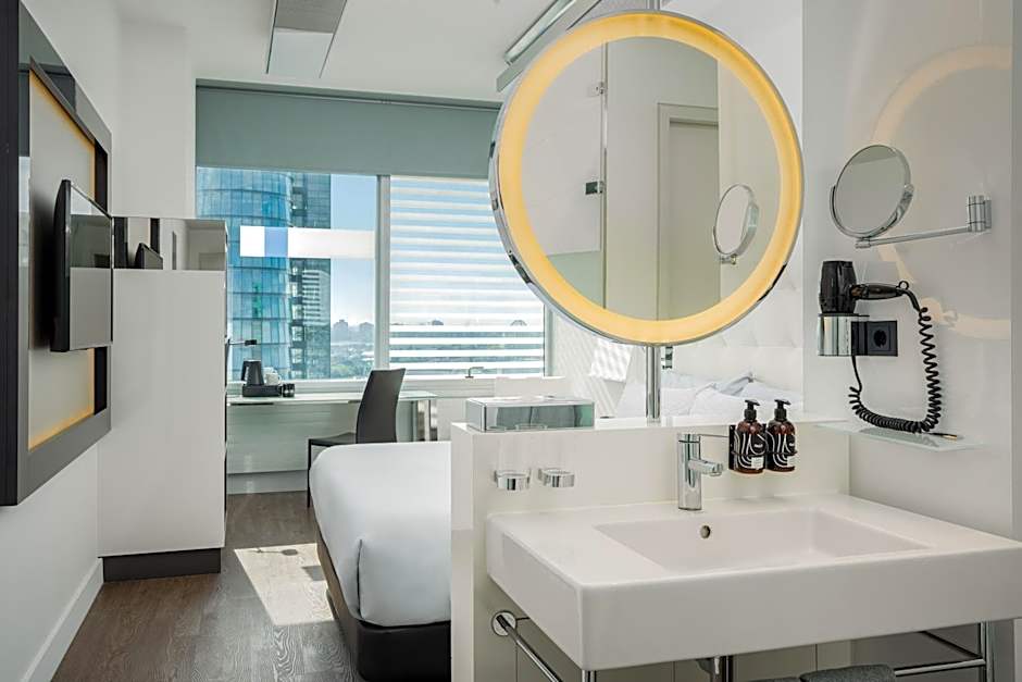 INNSiDE Düsseldorf Hafen