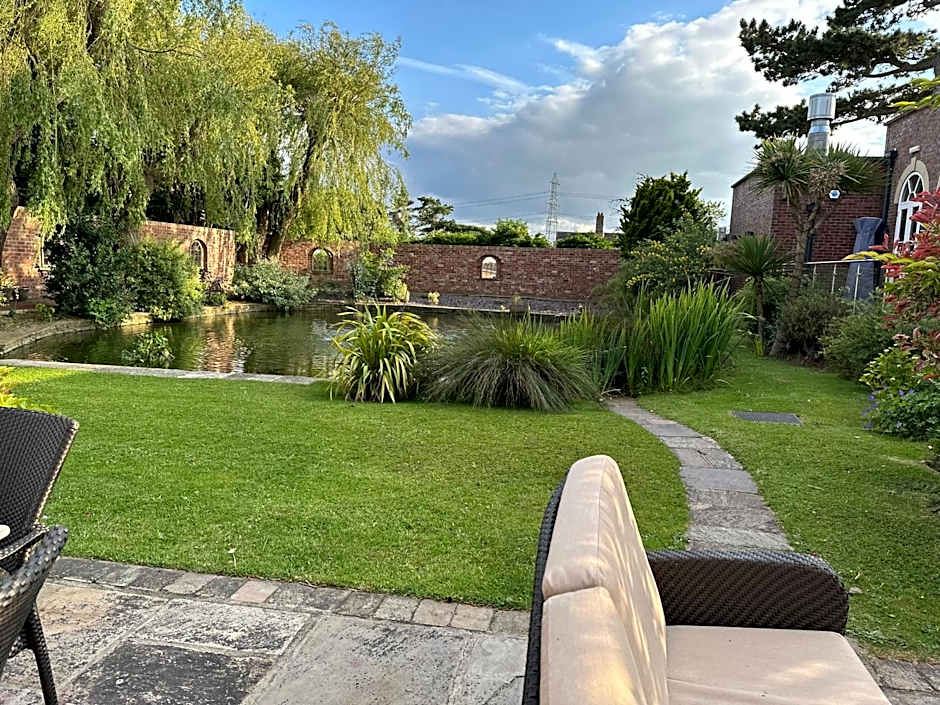 Stallingborough Grange Hotel