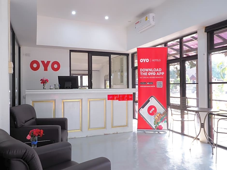 OYO 592 Goldenville Villa