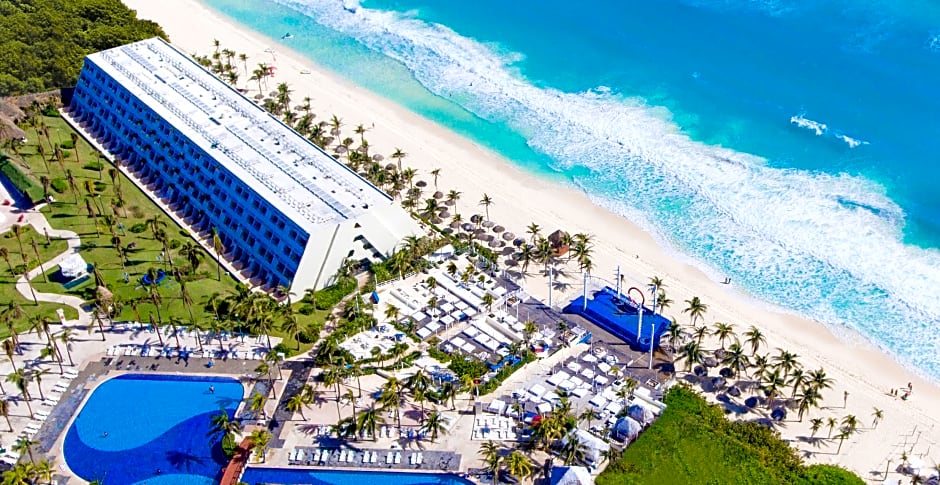 Oh! Cancun On the Beach