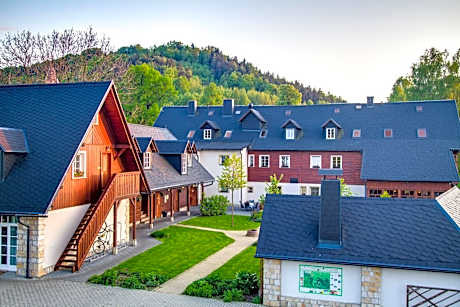 Apartmán-Hotel Jítravský Dvorec