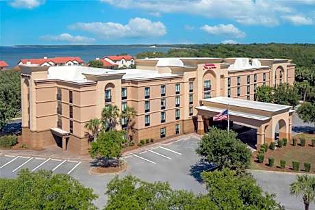 Hampton Inn By Hilton & Suites Pensacola/Gulf Breeze