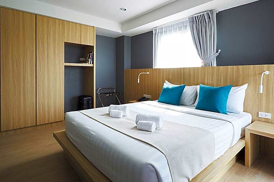 Theorie Hotel Sukhumvit 107 by SLH