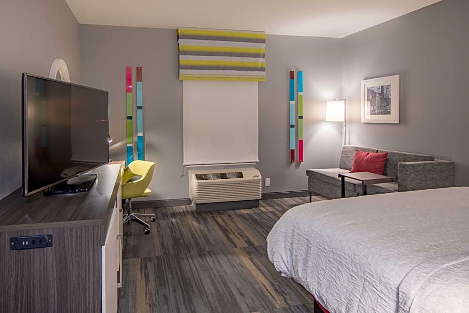 Hampton Inn By Hilton and Suites Dallas/Plano Central