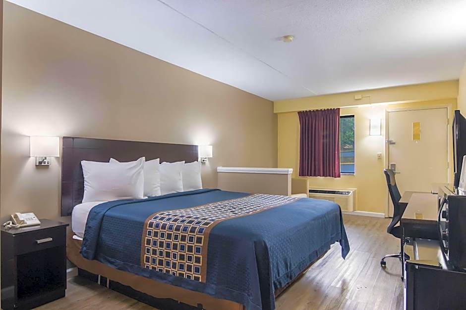 Rodeway Inn & Suites Monroeville-Pittsburgh