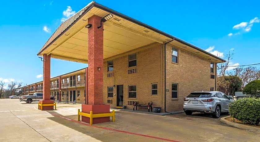 Motel 6 Dallas, TX