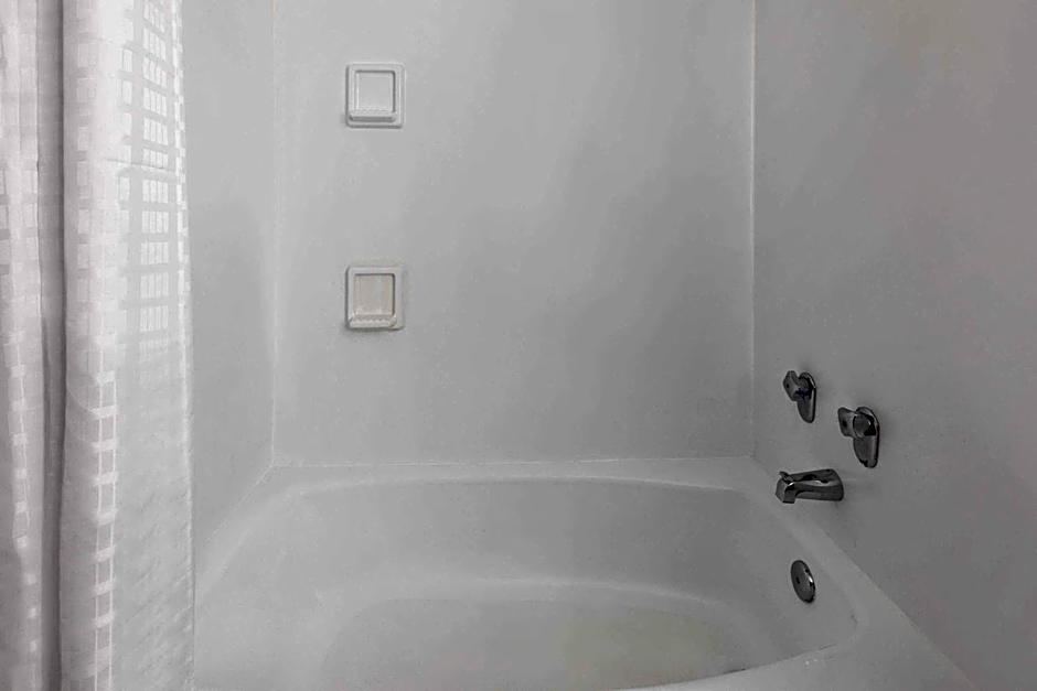 Wingate by Wyndham Troy