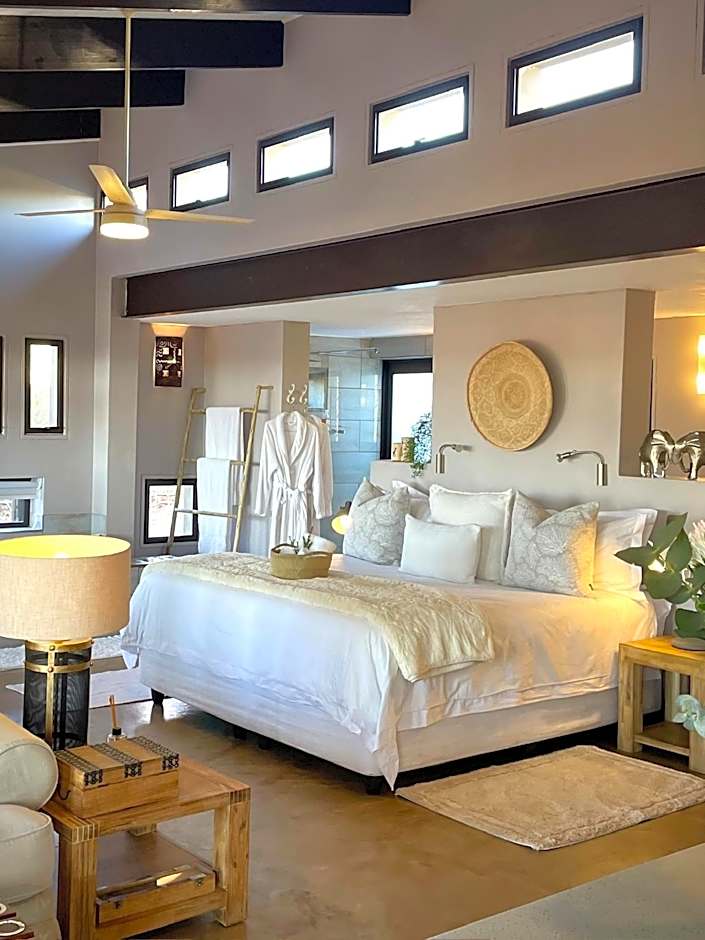 iKhaya LamaDube Game Lodge