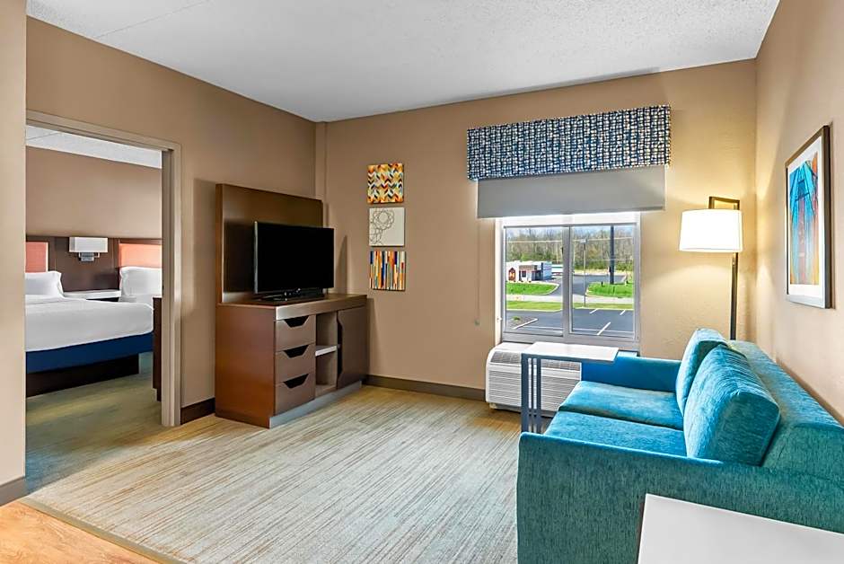 Hampton Inn & Suites Scottsburg