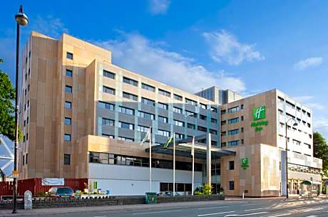 Holiday Inn Cardiff City By IHG