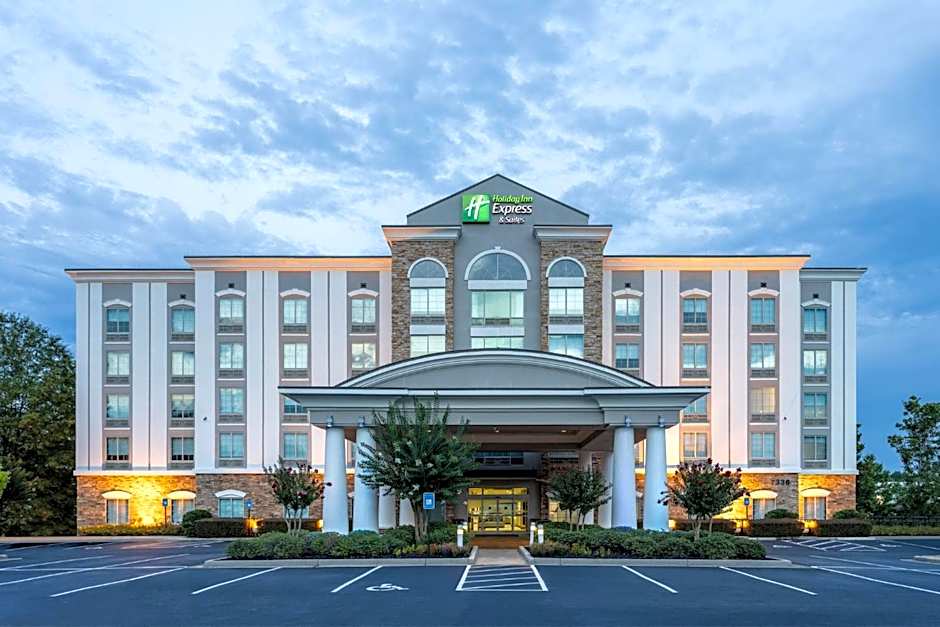 Holiday Inn Express & Suites Columbus at Northlake By IHG